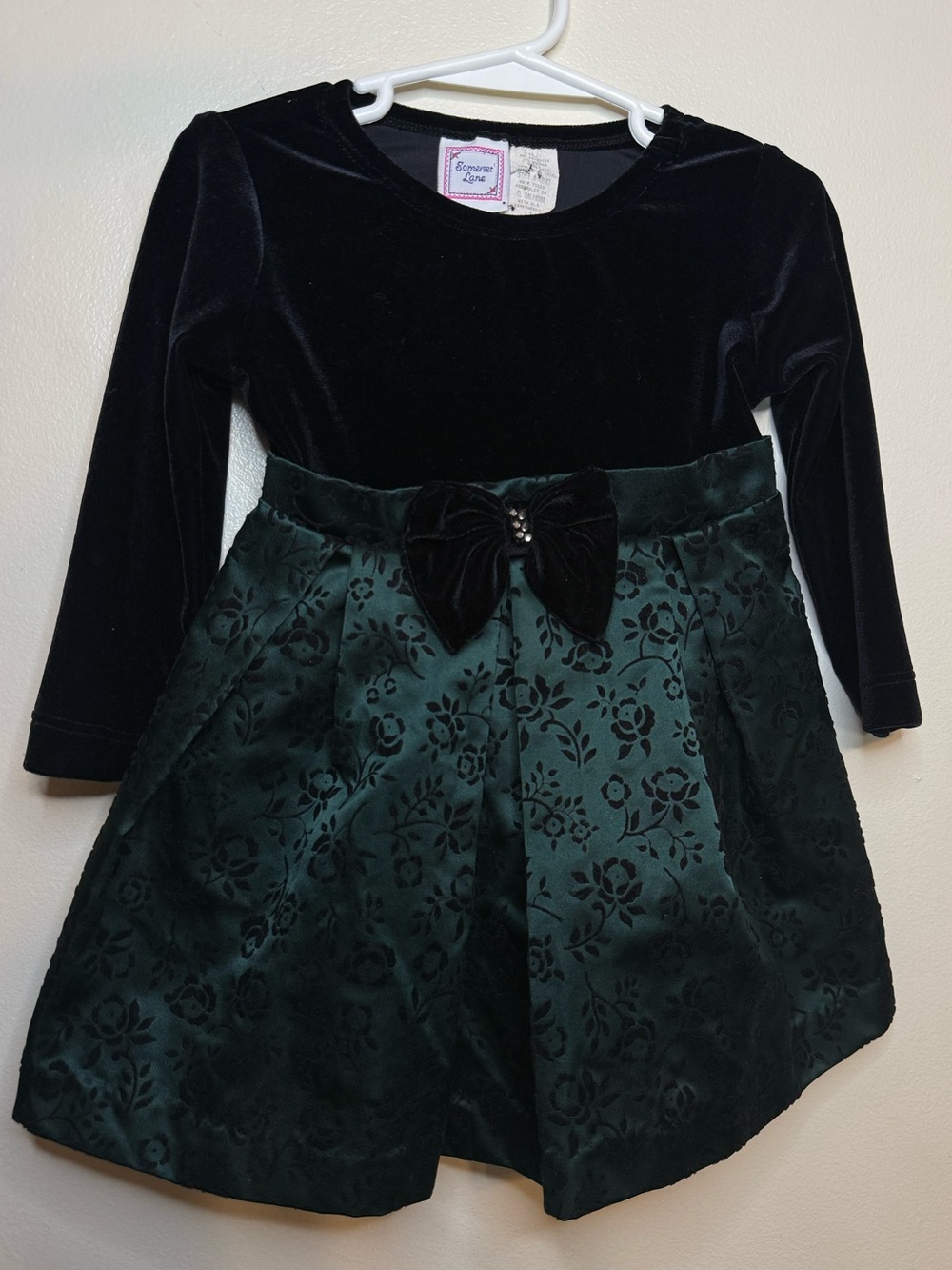 Vintage Toddler Girls Holiday Dress Black Velvet Emerald Green Christmas 2T
